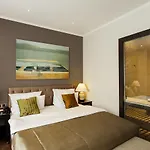 Quentin Boutique Hotel