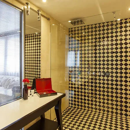 Quentin Boutique Hotel