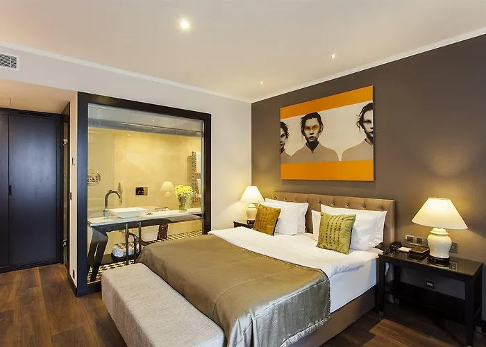 Quentin Boutique Hotel